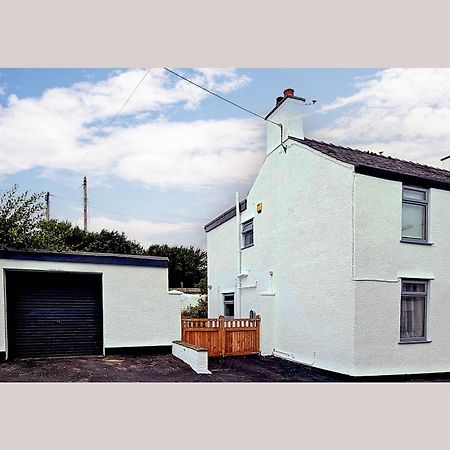 40 Church Street Aberffraw Exterior photo